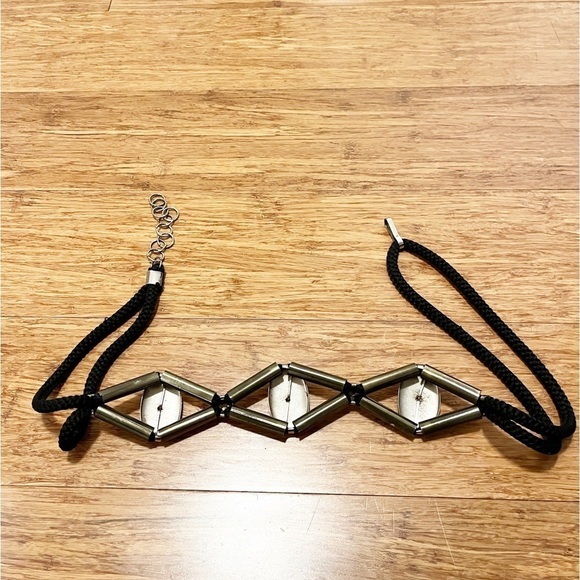 Silver geometric pattern diamond & oval belt w/ black elastic. Fits Waist 29-37" - Picture 4 of 6